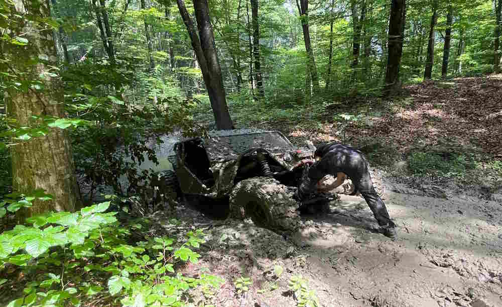 Croatia-Challenge-2024-Off-road-klub-Krizevci-Izvlacenje-vozila-iz-blata